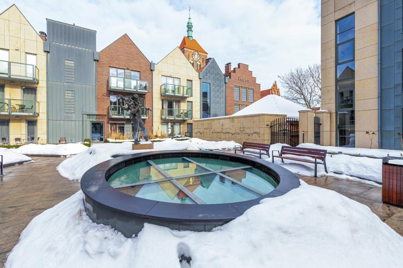 Old Town Neptun Apartments By Noclegi Renters 그단스크 외부 사진